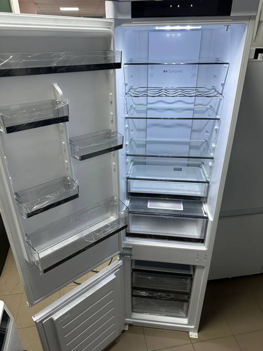 Холодильник вбудований вмонтований під забудову Haier Сток А+++