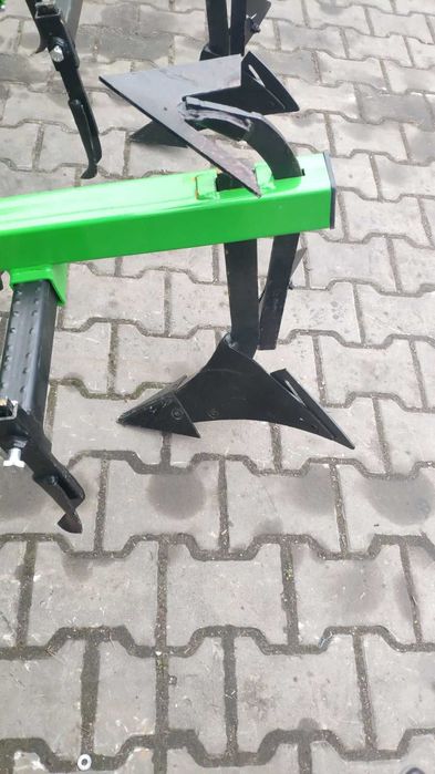 Пидгортач рало плужок окучник окучиватель Польща