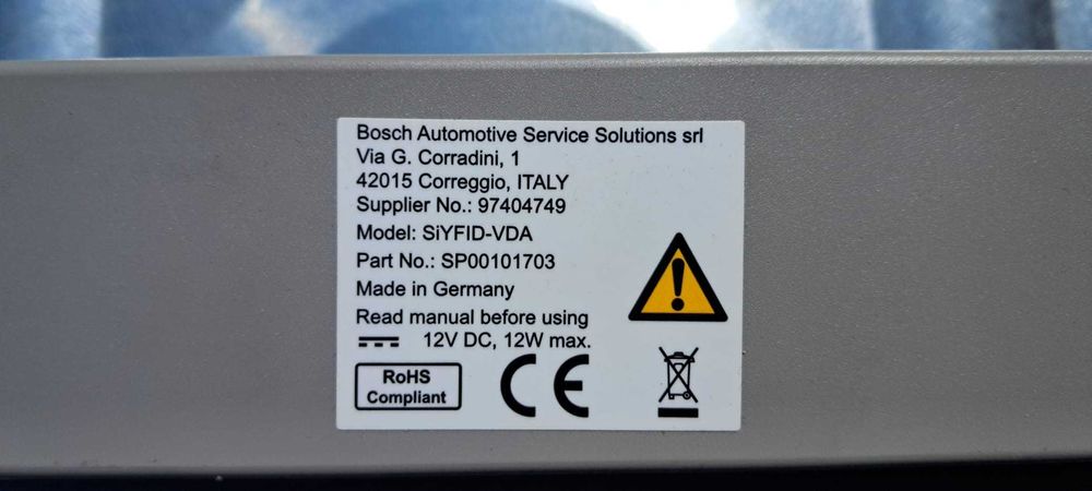 Analizator czynnika Bosch ACS 863 SiYFID-VDA SP00101703