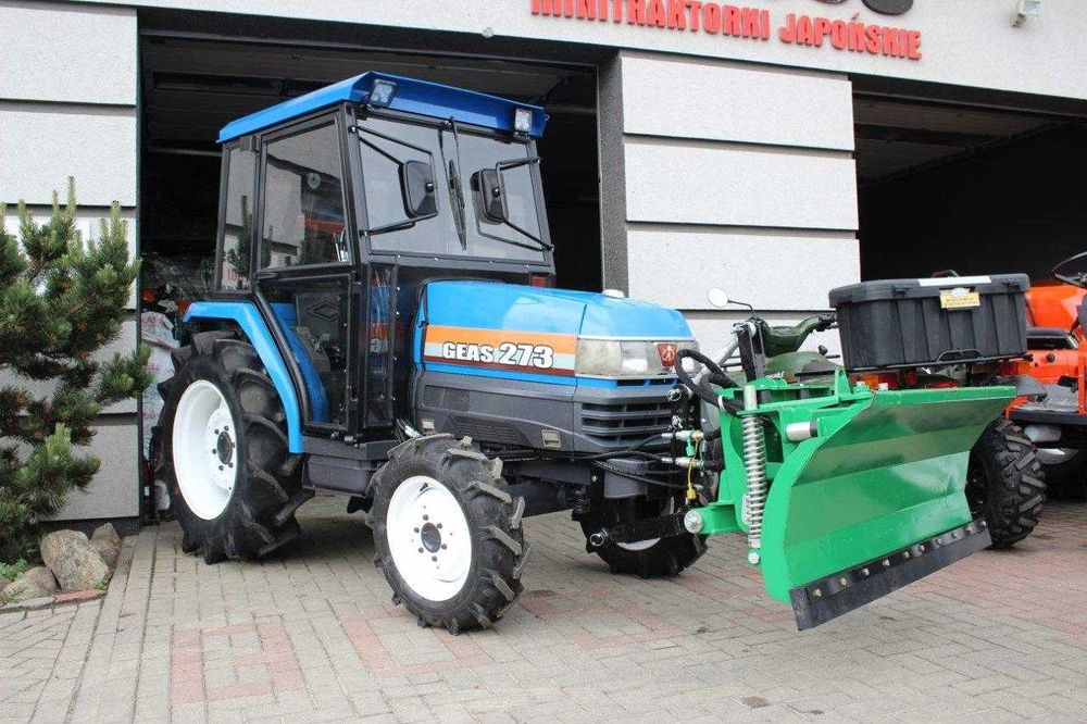 Traktorek ISEKI TG 273 z osprzętem