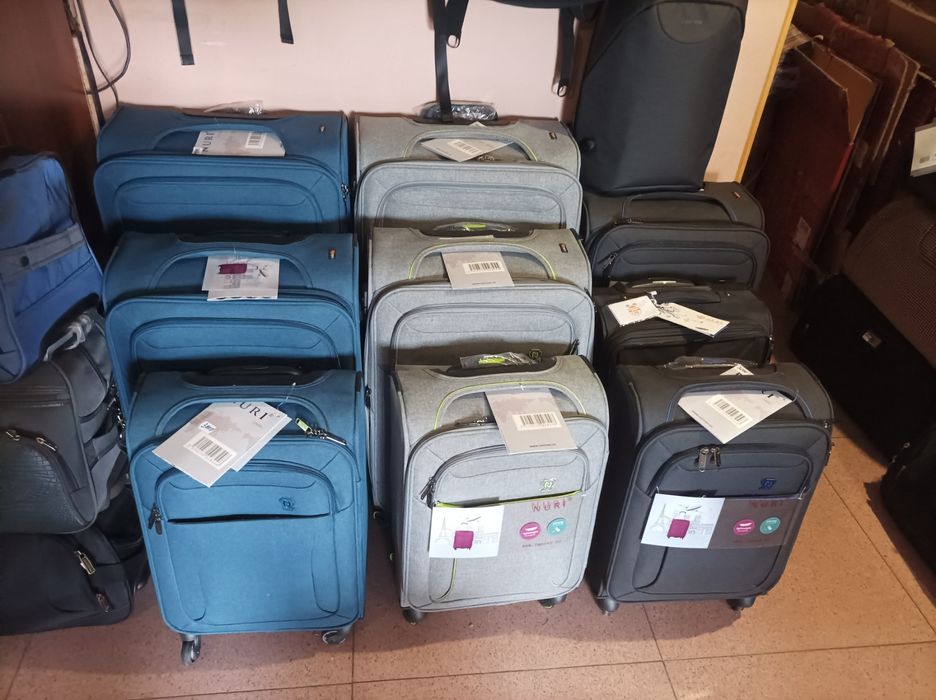 Чемодан средний текстиль