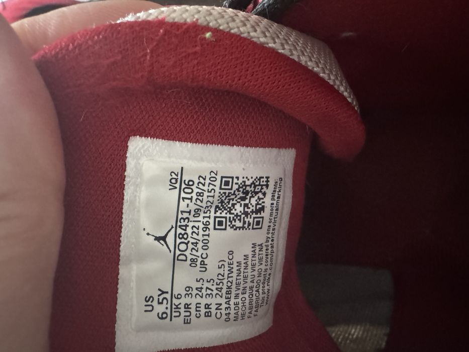 Buty Nike Air Jordan 1, rozmiar 39