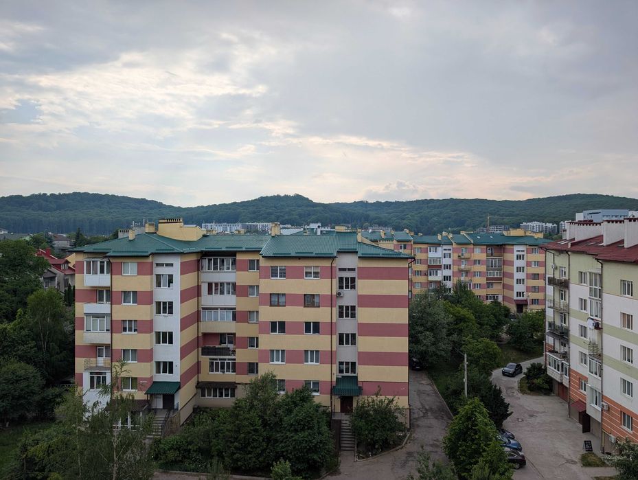 2-кімн. з краєвидом на ліс Винна Гора свіжий ремонт