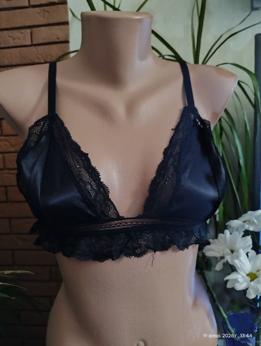 Нижня білизна,корегуюча.