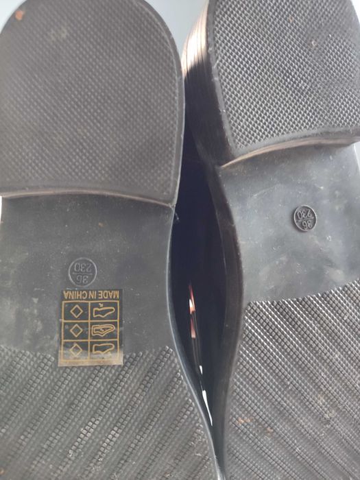 Sprzedam buty damskie