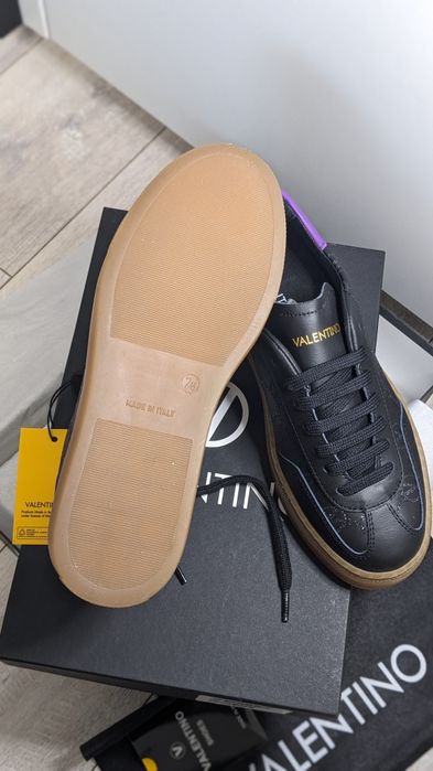Кеди шкіряні жіночі VALENTINO ОРИГІНАЛЬНІ (made in itali)