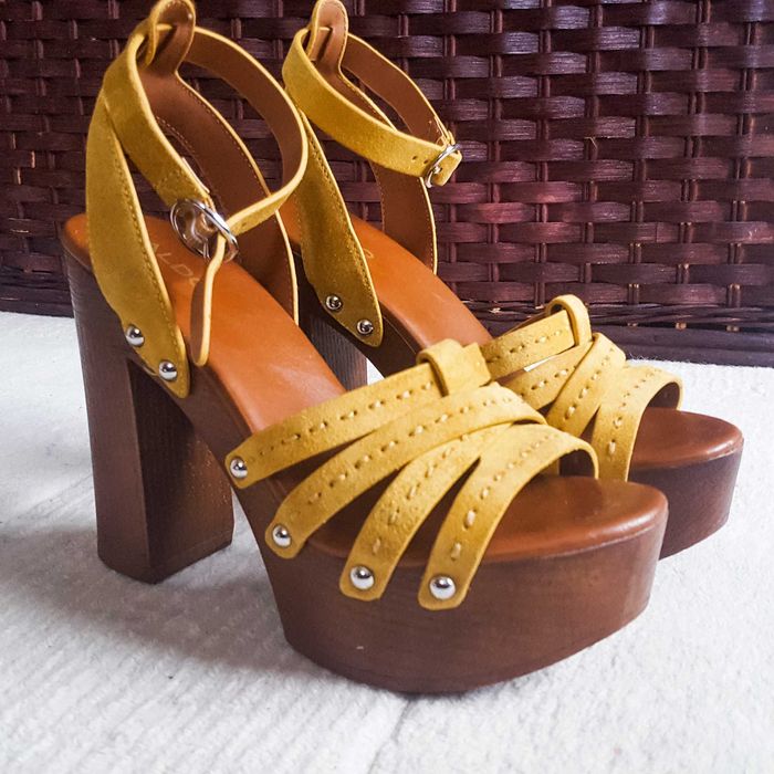 Wysokie zgrabne sandały chodaki Aldo, nieużywane, okazja, 38