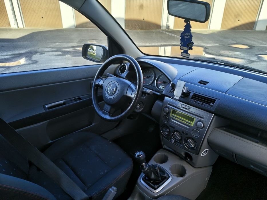 Mazda 2 1.2 benzyna