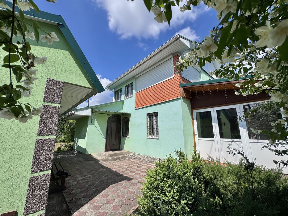 Будинок в оренду, 3 спальні, озеро, укриття