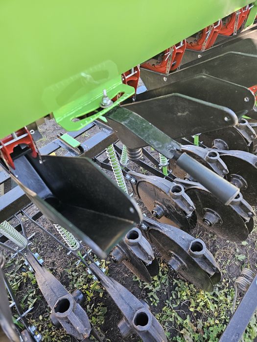 Сівалка на 13 сошників