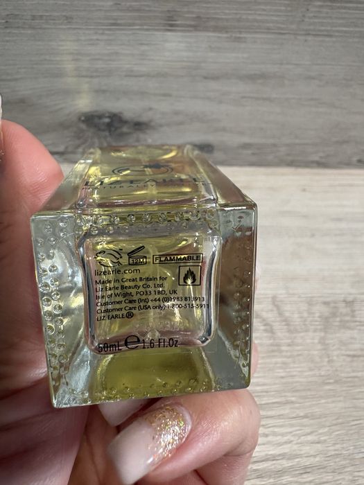 woda perfumowana Liz Earle Botanical Essence 50ml