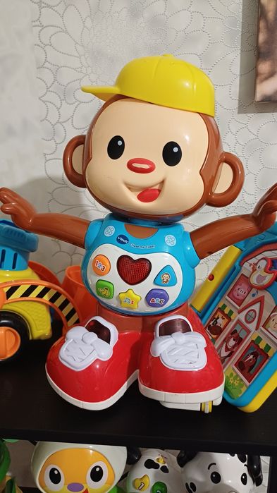 Інтерактивні іграшки 700