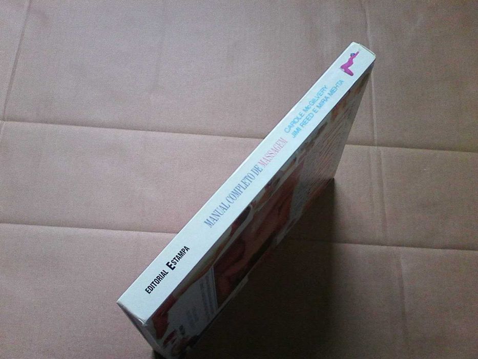 Manual completo de massagem, aromaterapia e yoga