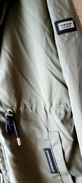 Nowa kurtka parka z kapturem XL, biust 120cm