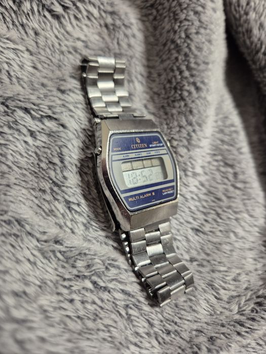 Citizen Multi-alarm Slim 41-3011 vintage retro lata 80