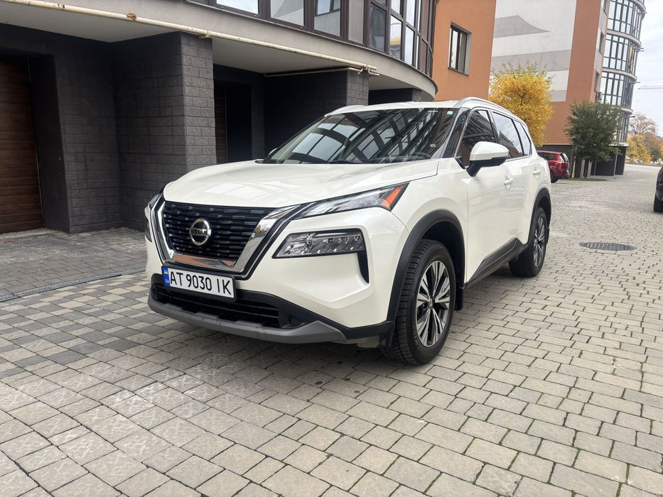 Nissan Rogue T33