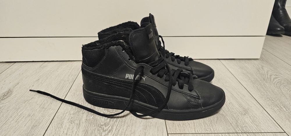 Buty PUMA rozmiar 39 wkładka 25cm używane ocieplane