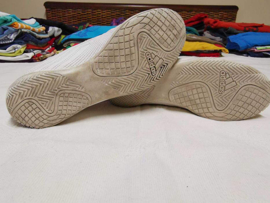 Sapatilhas de menino Adidas Predator tam. 37 1/3