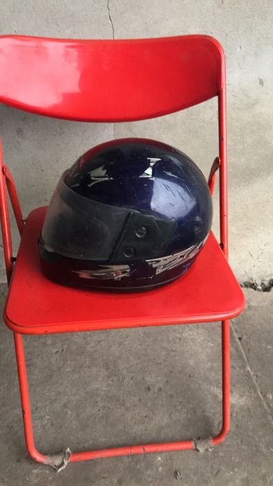 Мото шлем  б .у.