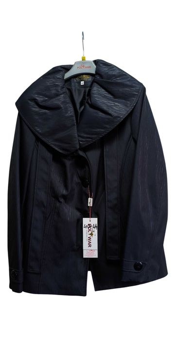 Płaszcz damski czarny