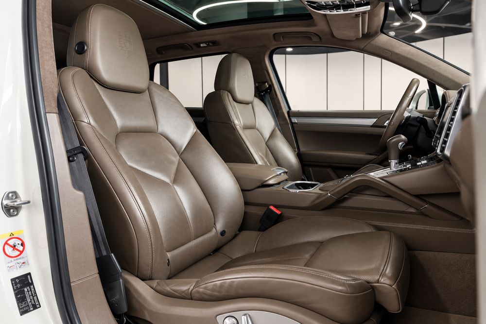 Porsche cayenne S-hybrid