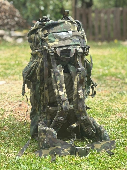 Mochila Militar Camuflada 100 litros NOVA!