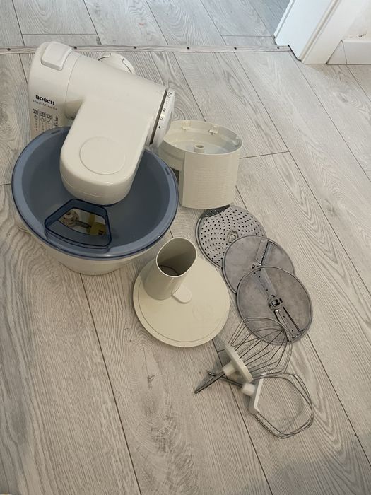 Кухонний комбайн Bosch mum 4405/01