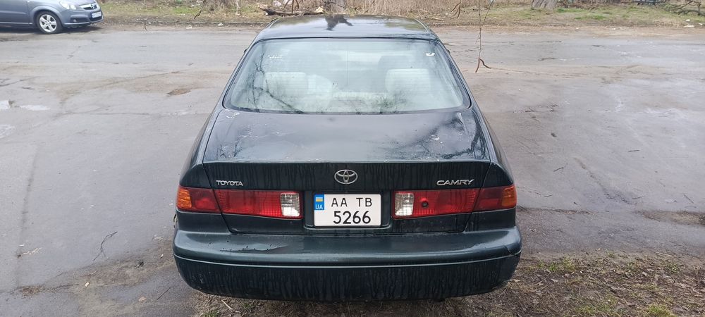 Toyota Camry газ, автомат