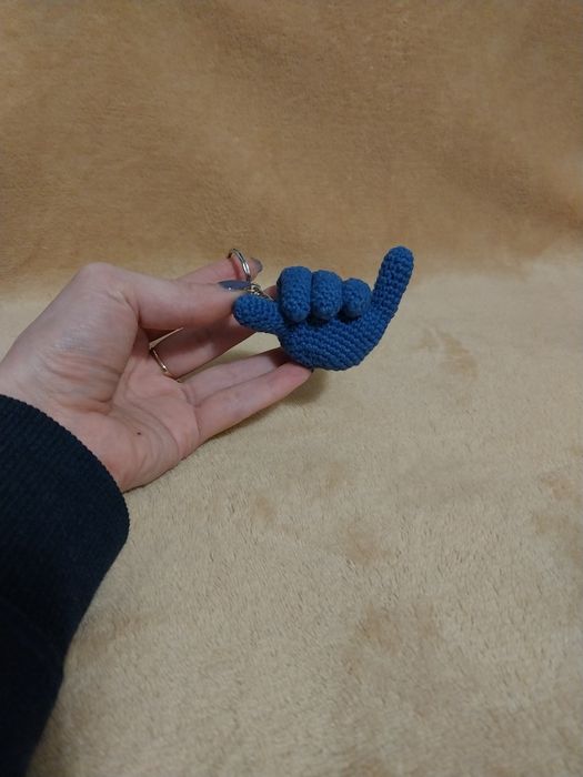 Брелки ручной работы, брелок вязаный брелок ладошка брелок дуля