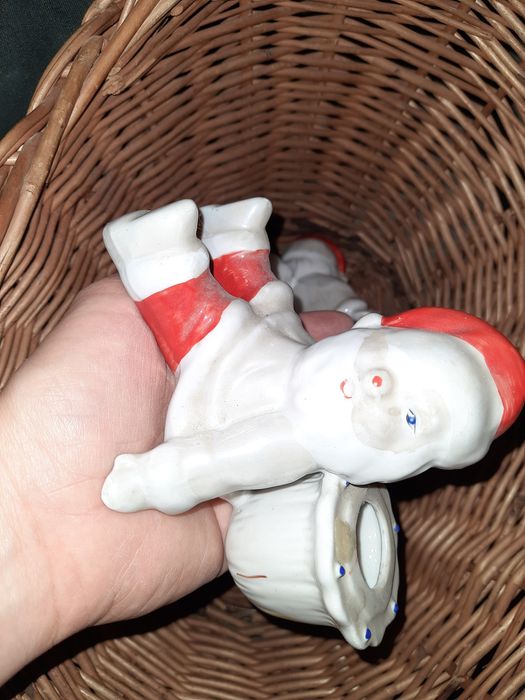 Porcelanowe świeczniki figurka Mikołaj radziecka