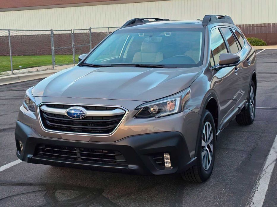 Subaru Outback      2021