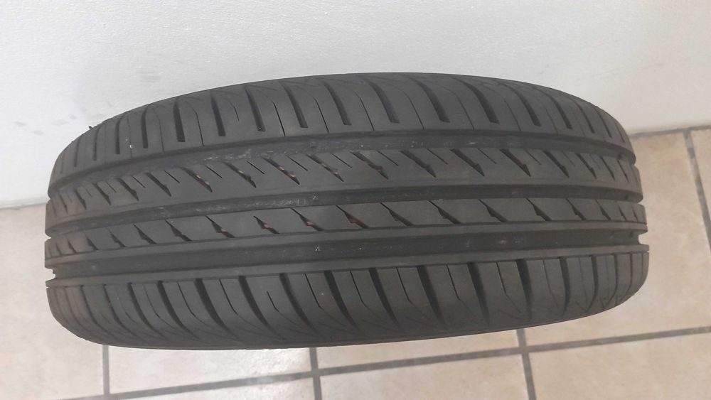 Venda de Pneu novo Point S Summerstar 185/60 R15 H