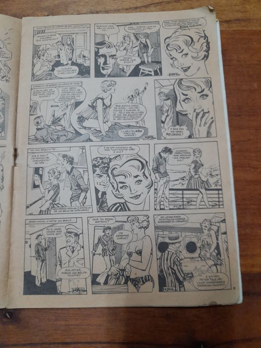 Livro de banda desenhada o "Tico"de 1974