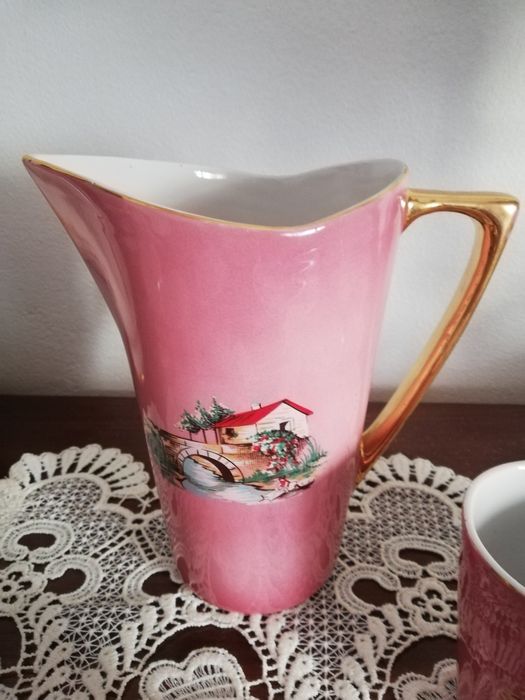 Conjunto jarro e copos