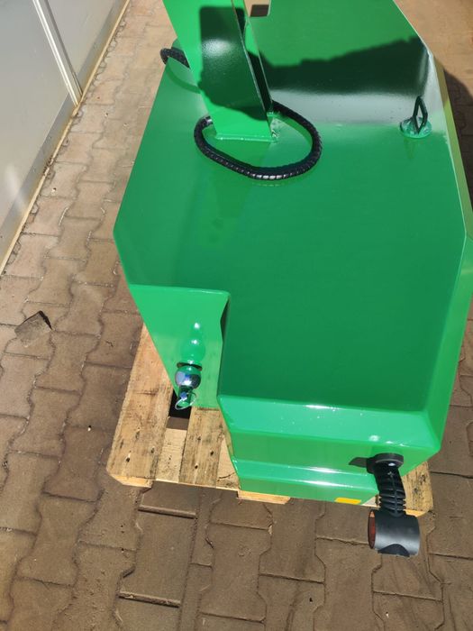 Obciażnik balast przeciwaga do ciagnika