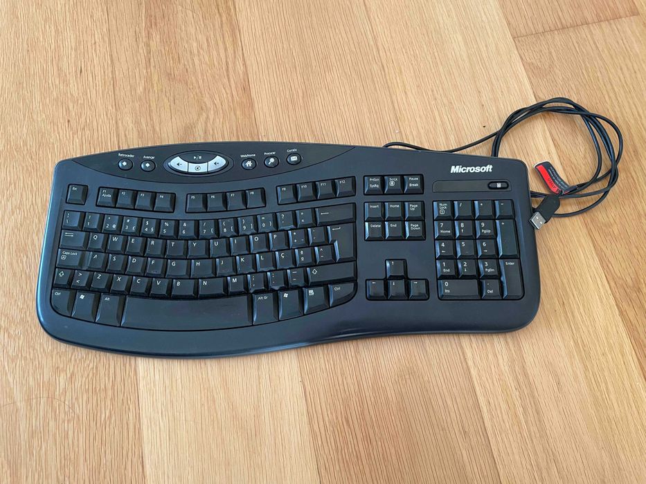 Teclado MICROSOFT USB