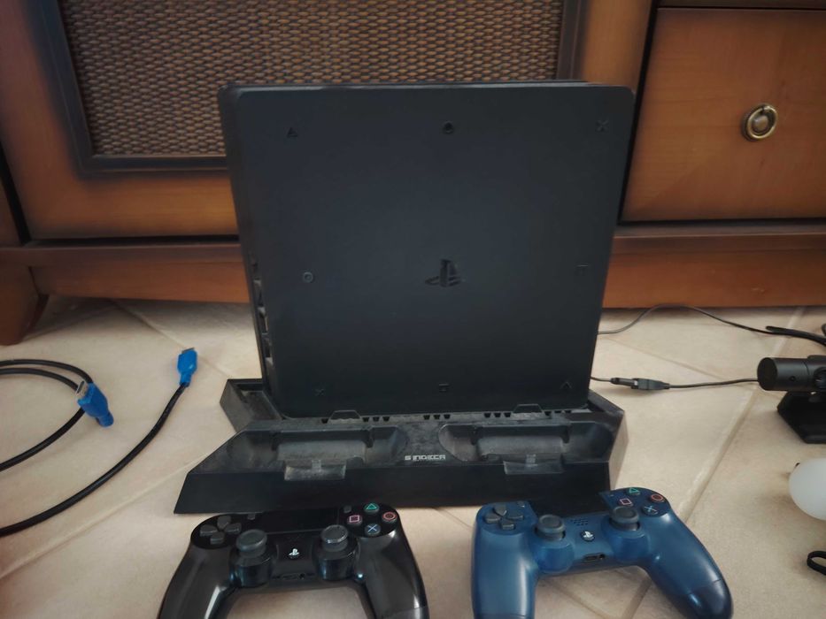 PlayStation 4 e extras
