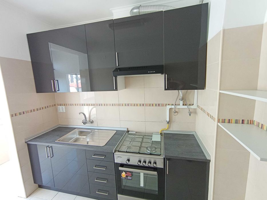 Property in Santa Iria De Azoia, São João Da Talha E Bobadela, Lisboa