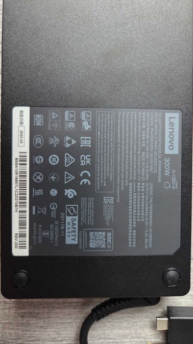 Stacja dokująca Thinkpad Thunderbolt 4.0 dla Lenovo Thinkpad kompletna!
