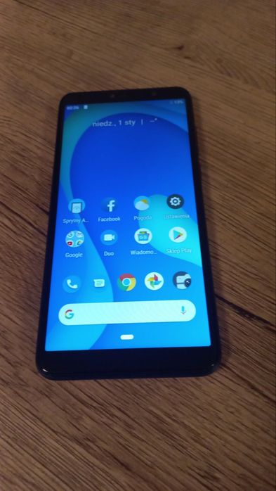 Telefon WIKO Y80 + ładowarka