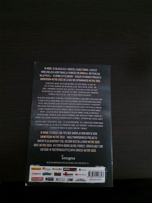 Książka Uniwersum metro 2033 W MROK