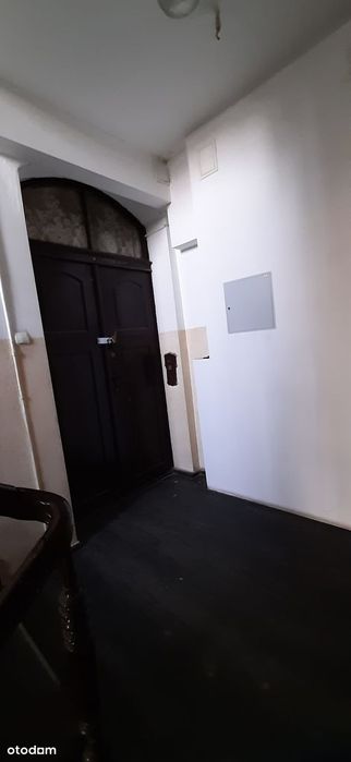 Przestronne 4-pokojowe mieszkanie z balkonem w centrum