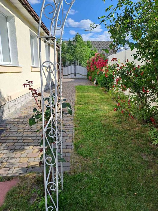 Продається будинок в с.Зарічани