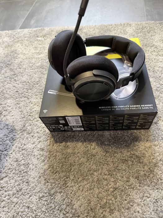 Corsair Virtuoso MAX Wireless