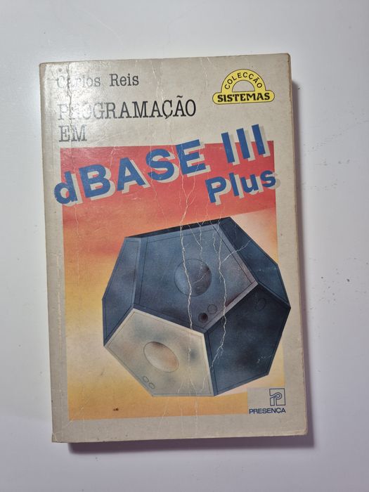 Book "Programming in dBase III Plus" by Carlos Reis64740049430915120