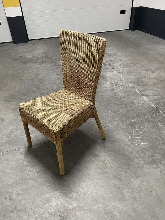 4 cadeiras de mesa de sala