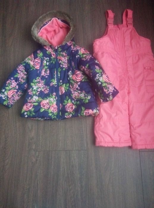 Набір ,куртка і комбінезон carters 24 міс на дівчинку
