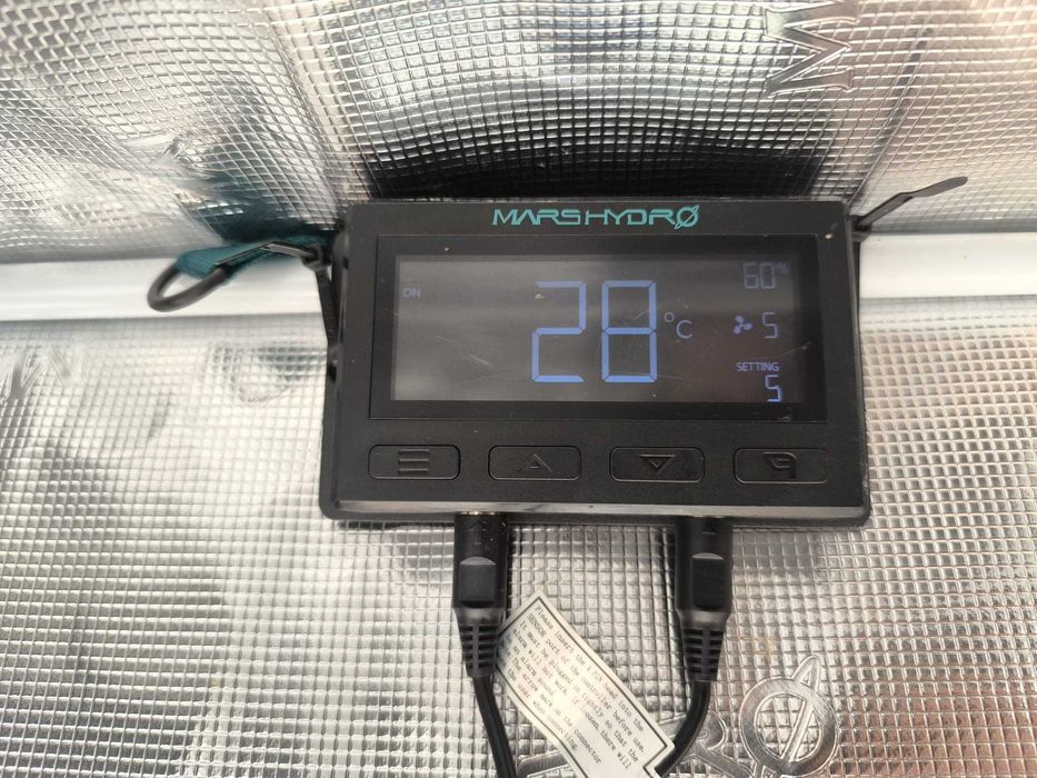 Kit Completo Mars Hydro - Tenda de Cultivo 1mx1mx1.8m + Led 300W + Extrator de ar c/ Filtro de Carbono e Termostato e muito mais
