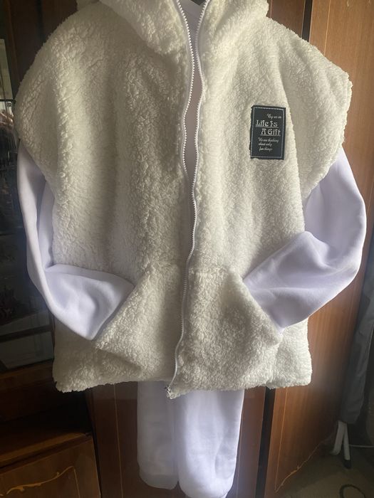 Продам костюм 46-48р.