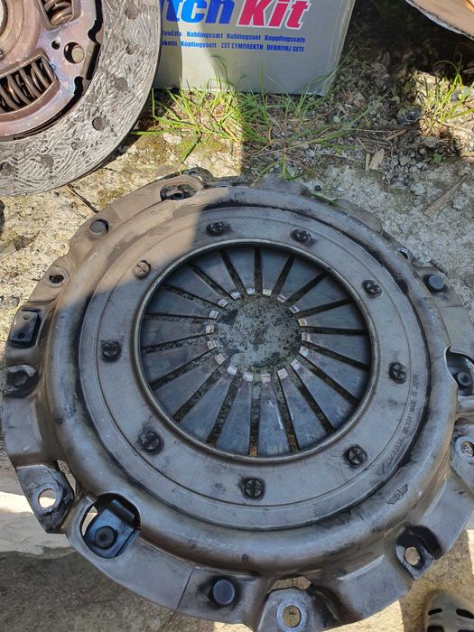 Комплект зчеплення Mitsubishi Outlander 1